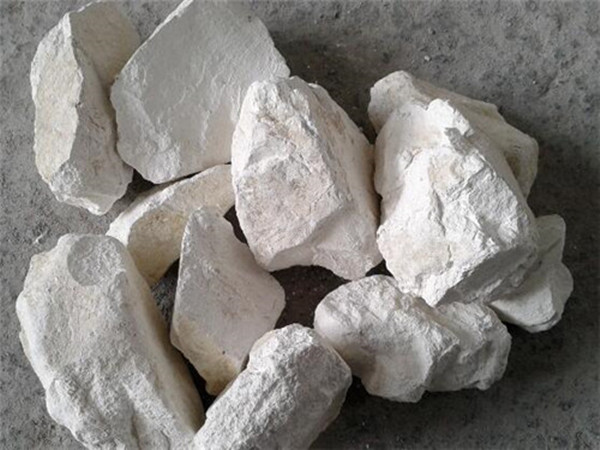 氧化鈣不能和哪些物質(zhì)混用？具體原因分析